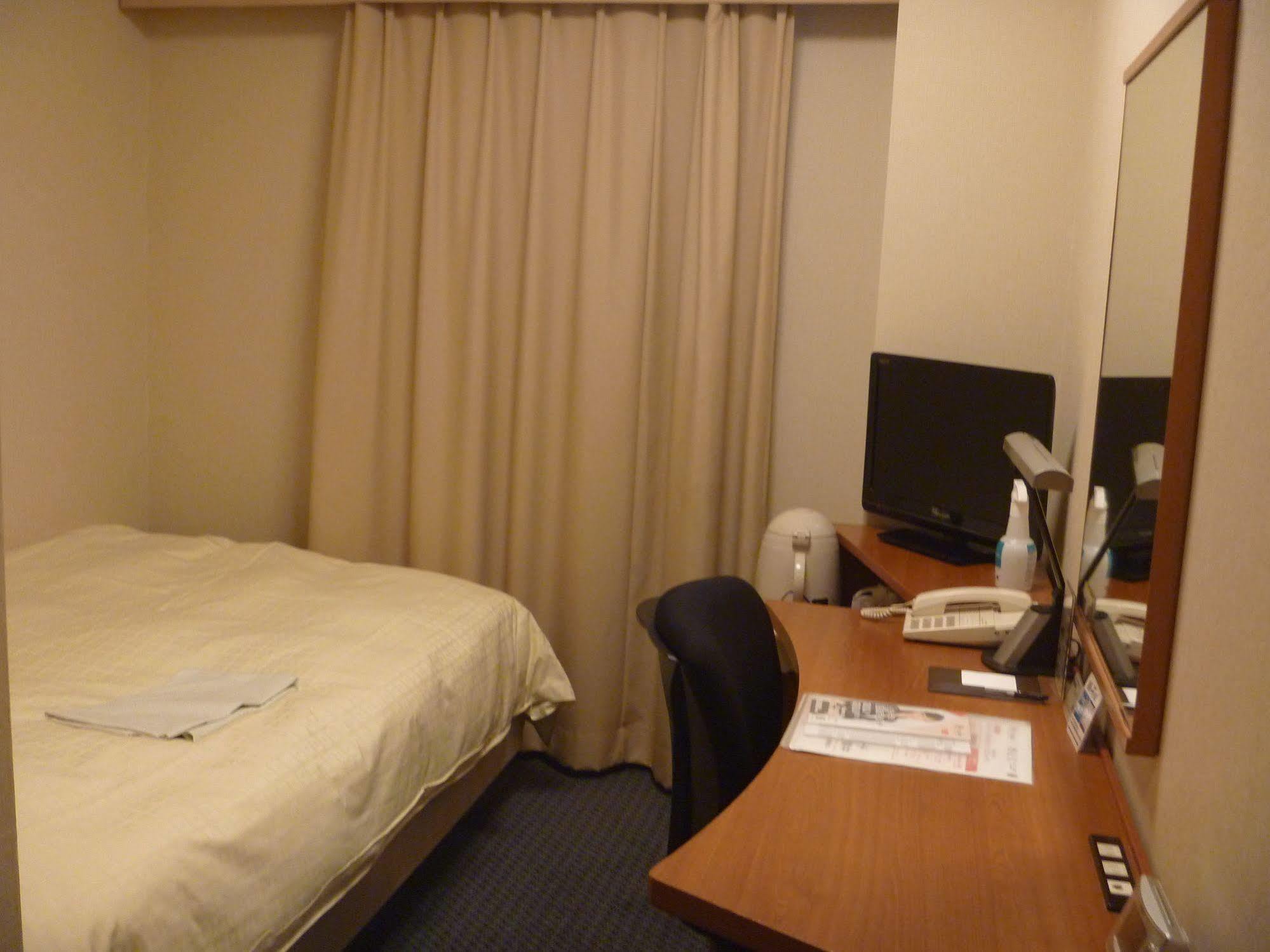 Smile Hotel Sendai-Kokubuncho Ngoại thất bức ảnh