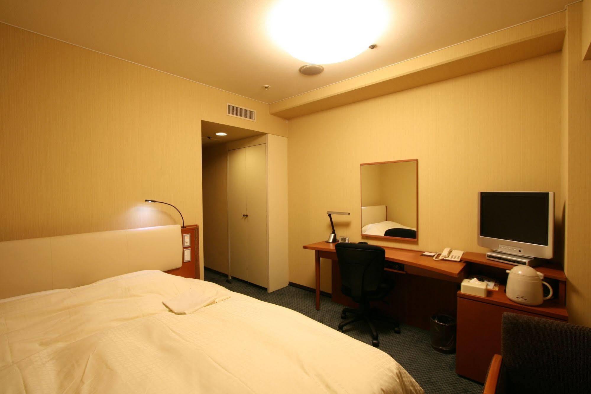 Smile Hotel Sendai-Kokubuncho Ngoại thất bức ảnh